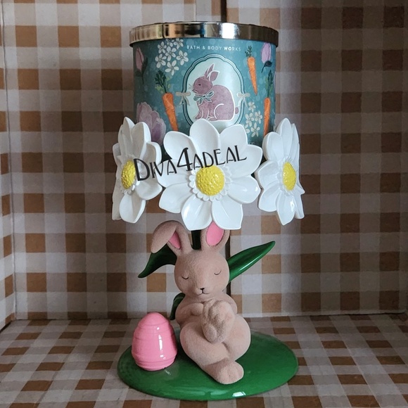 Bath & Body Works BUNNY BOUQUET Pedestal 3-Wick Candle Holder - Picture 6 of 7